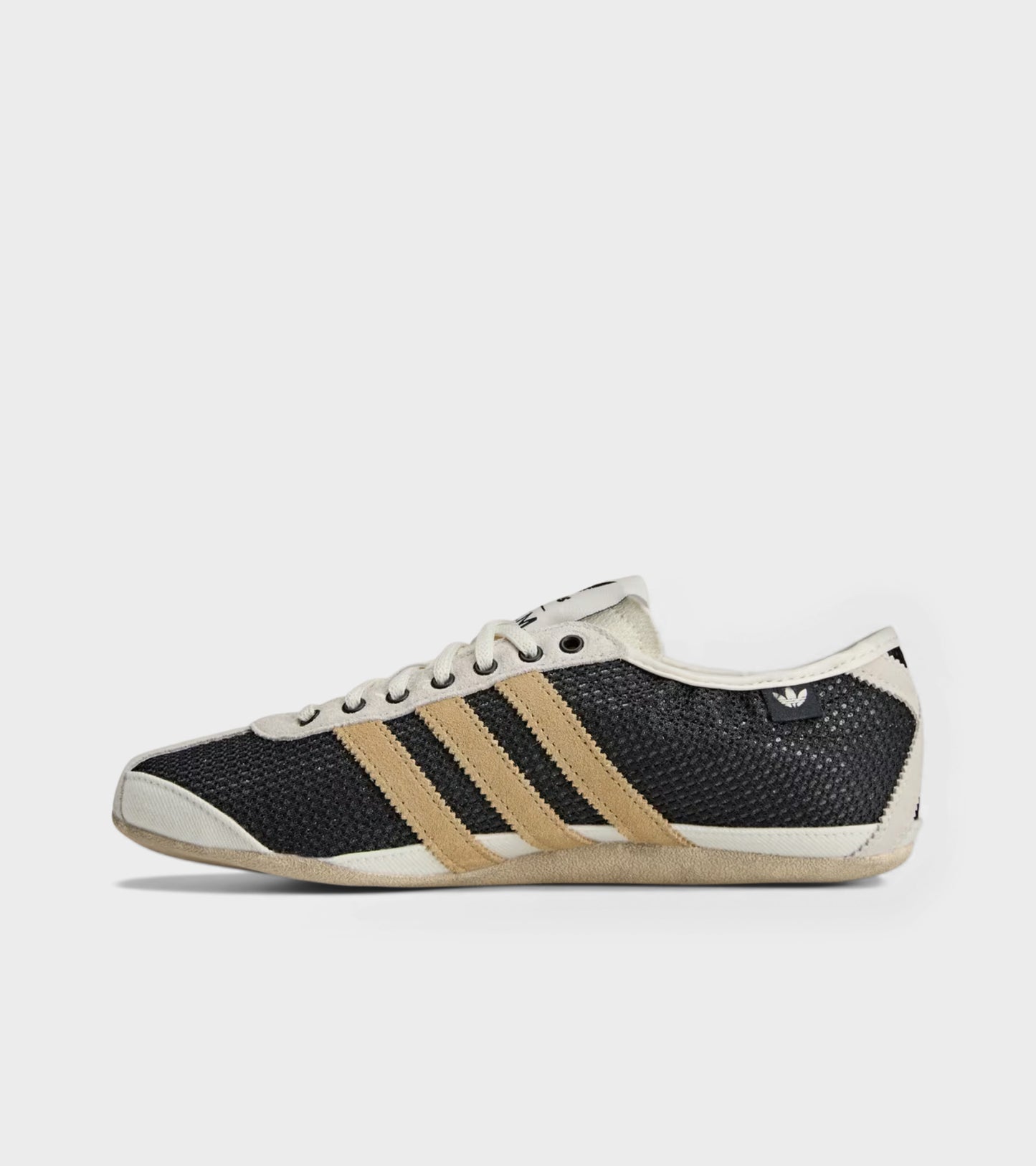 Tokyo W SFTM Core Black/Beige Tone/Gold Metallic