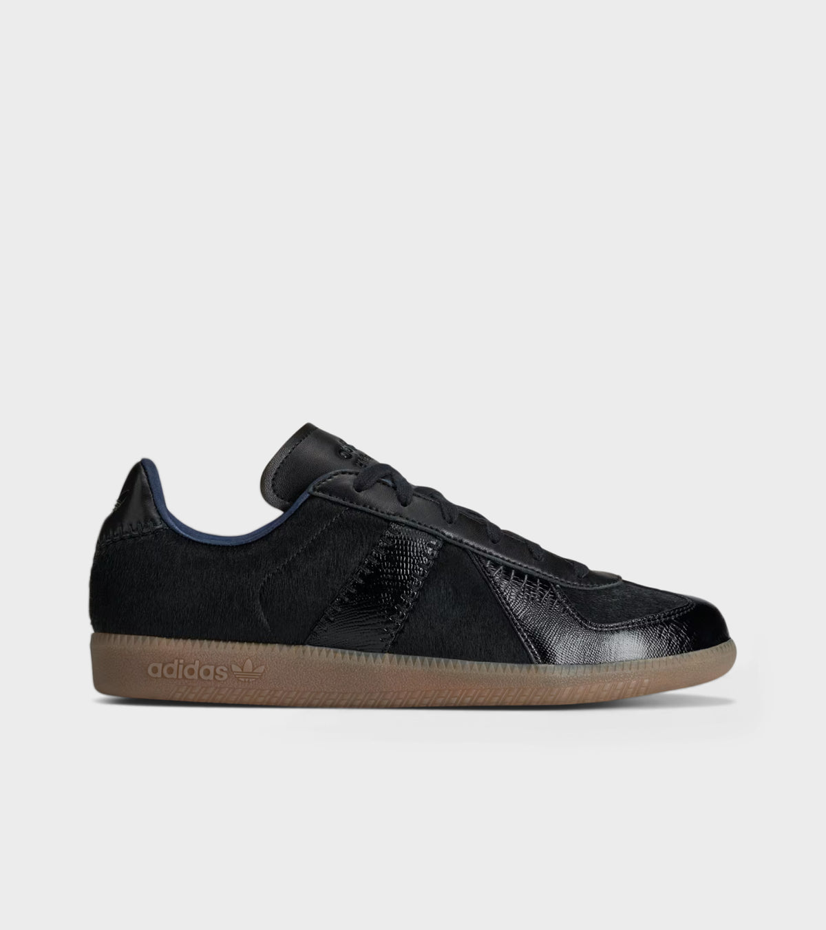 WB BW Army Black Core Black/Gum