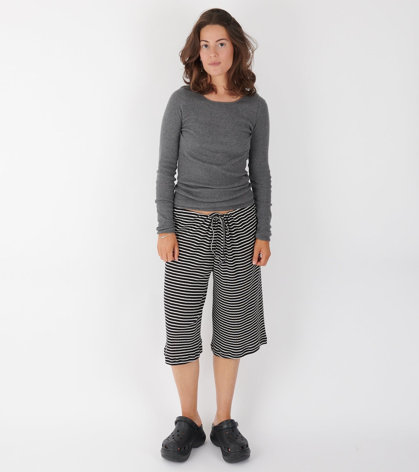 Nova Shorts 2 Black/Ecru