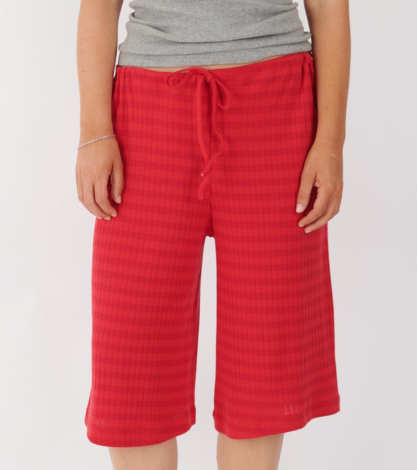 Nova Shorts 2 Red/Winter Red