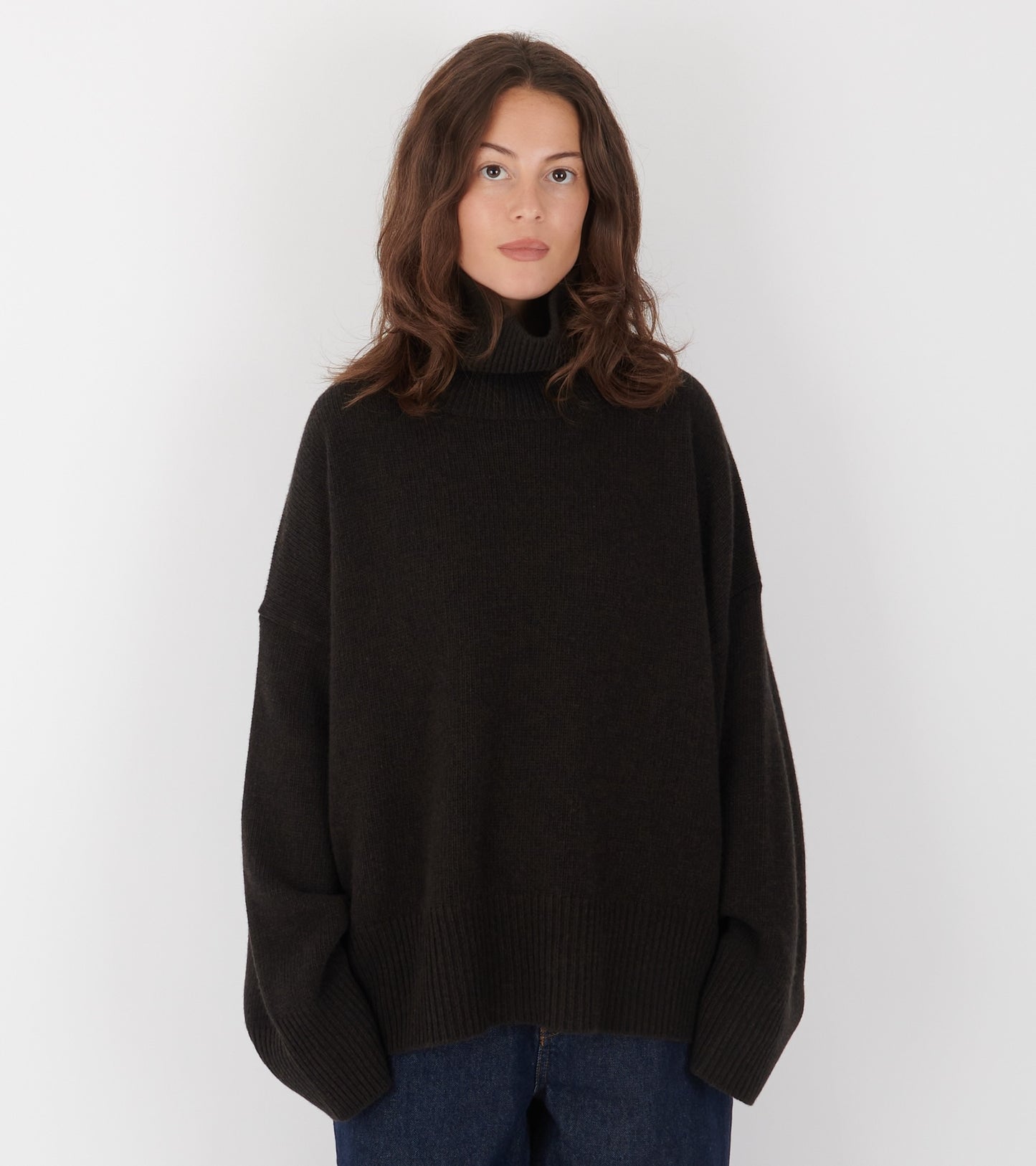 Silene T-neck Deep Brown