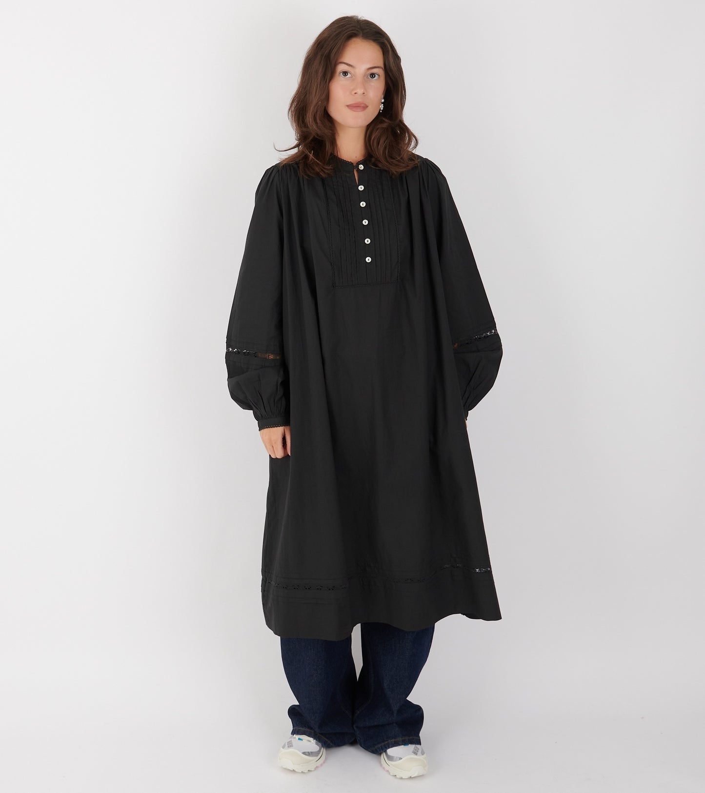Leaf Shirtdress Black