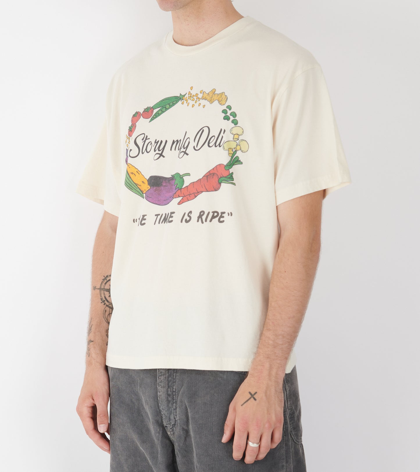 Grateful Tee S/S Ecru Story Deli