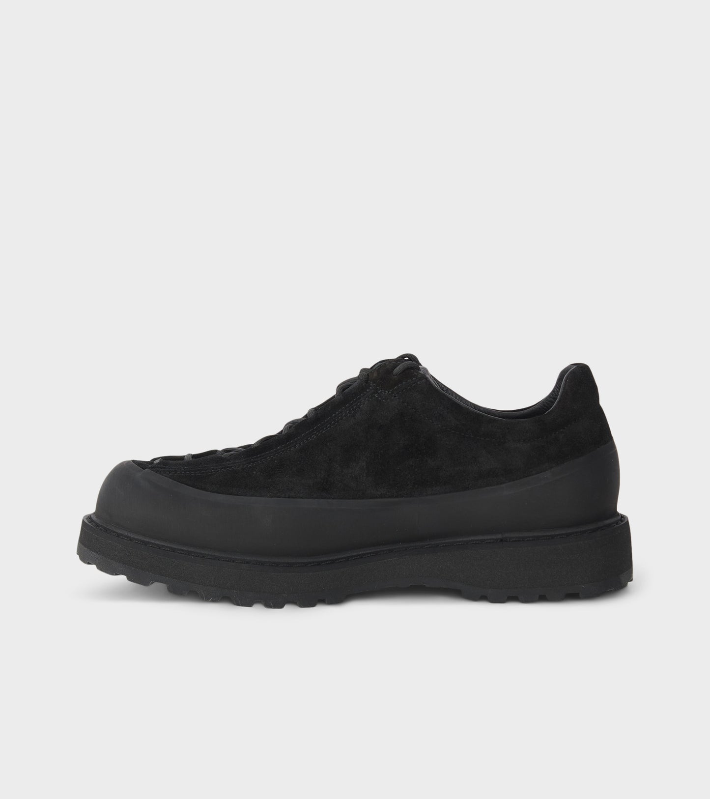 Low Top Suede Sneakers Black