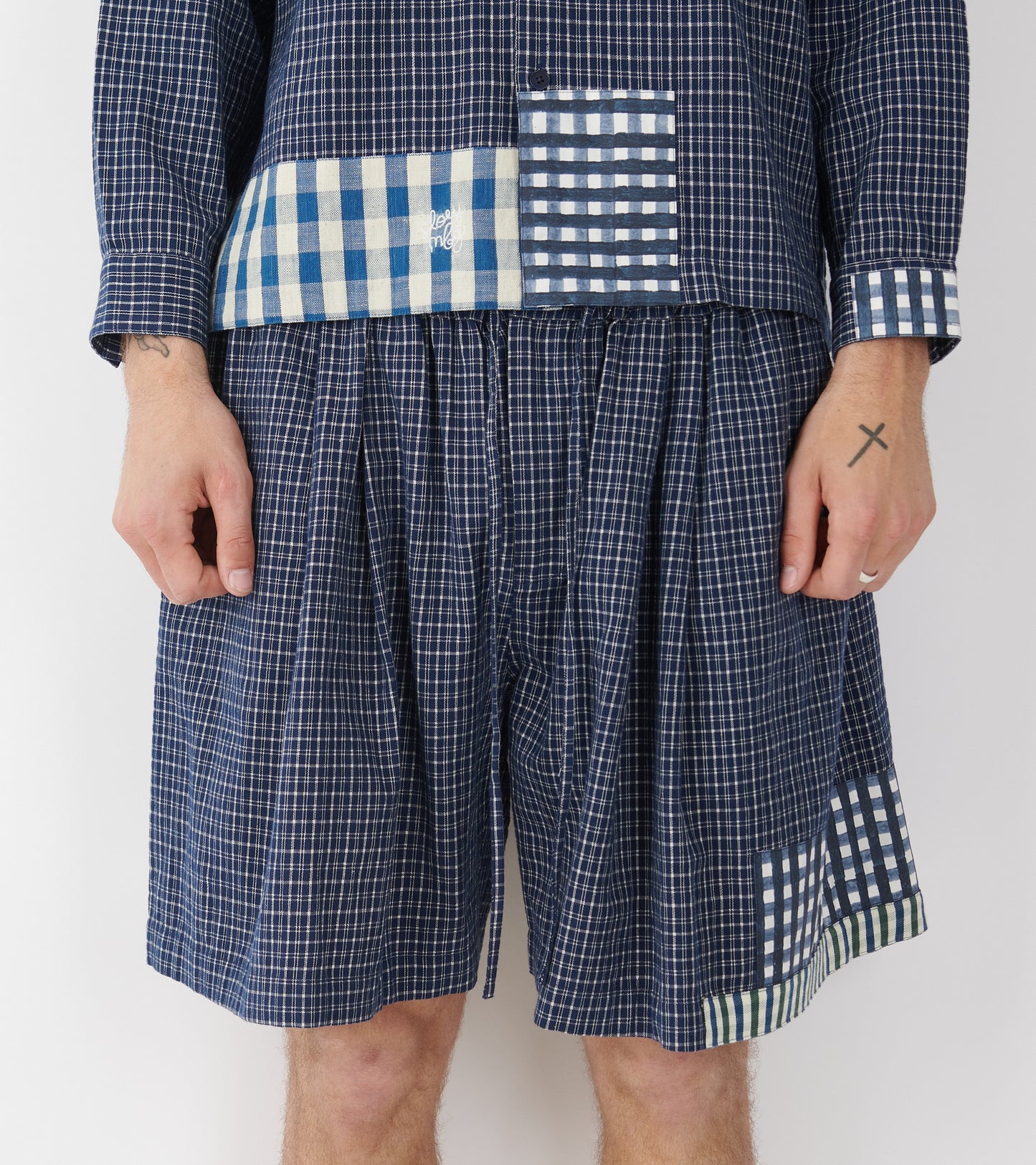 Bridge Shorts Indigo Picnic Handloom