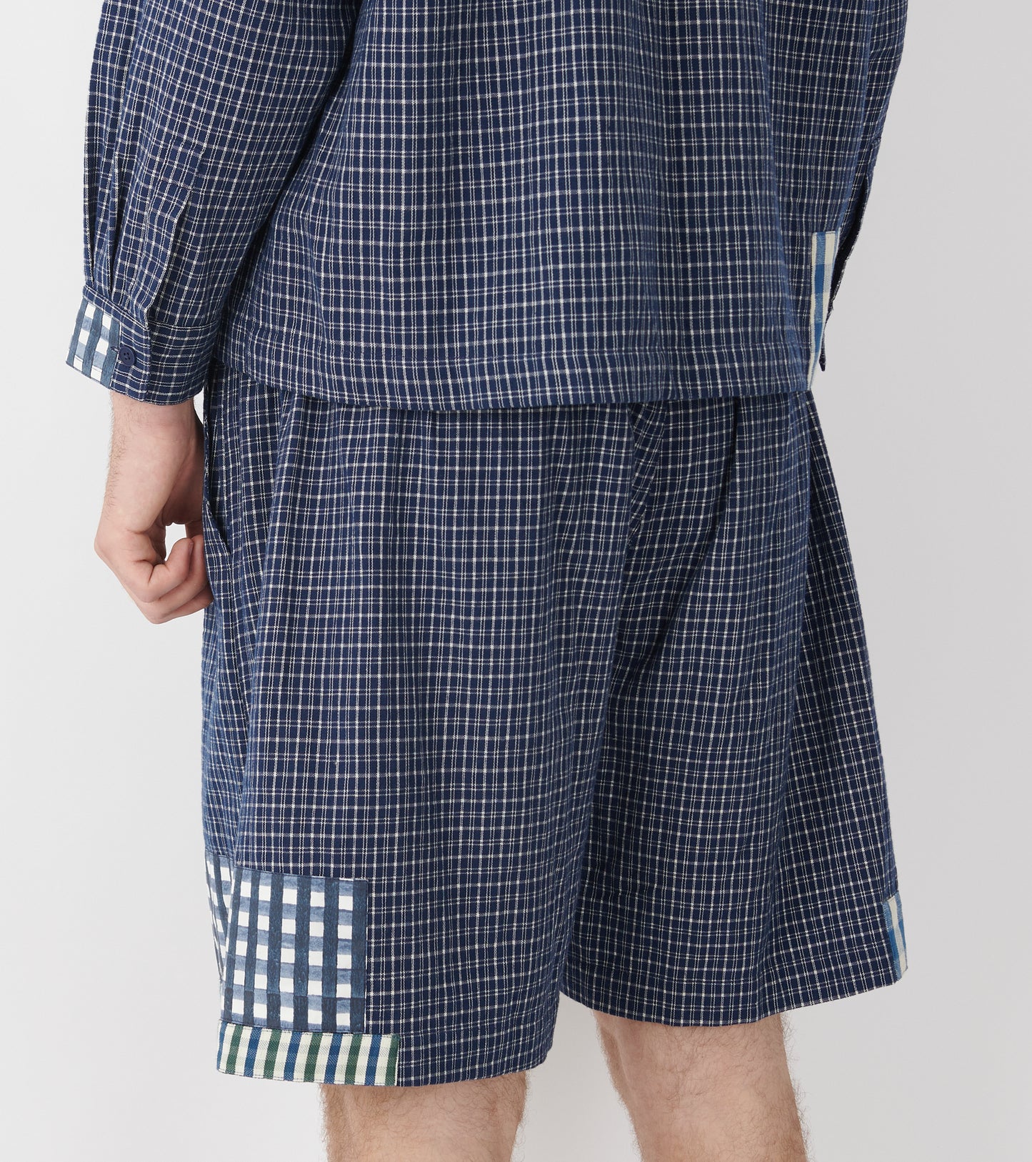 Bridge Shorts Indigo Picnic Handloom