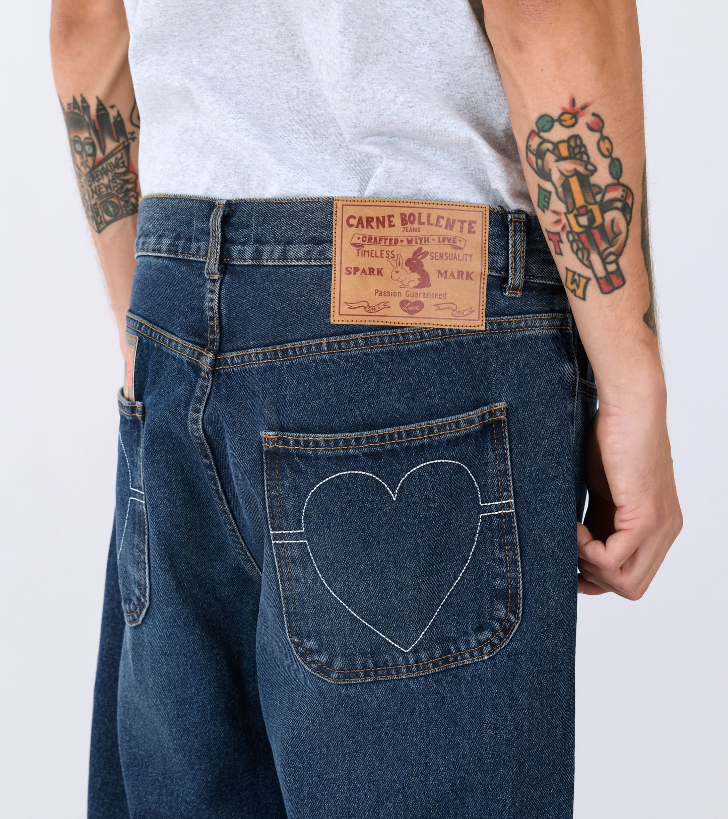 Back Pocket Pleasures Jeans Washed Blue