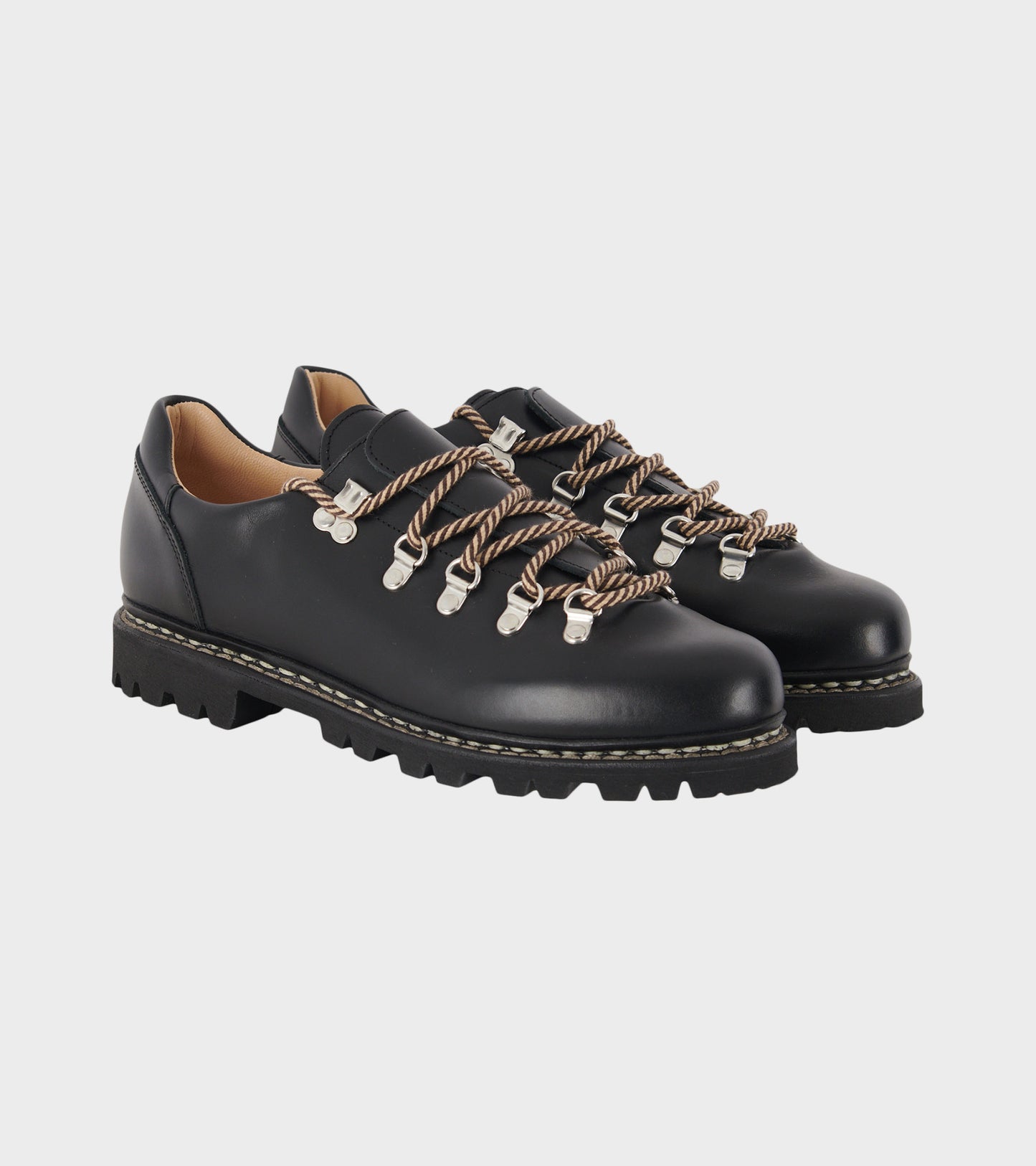 Clusaz Black Silk