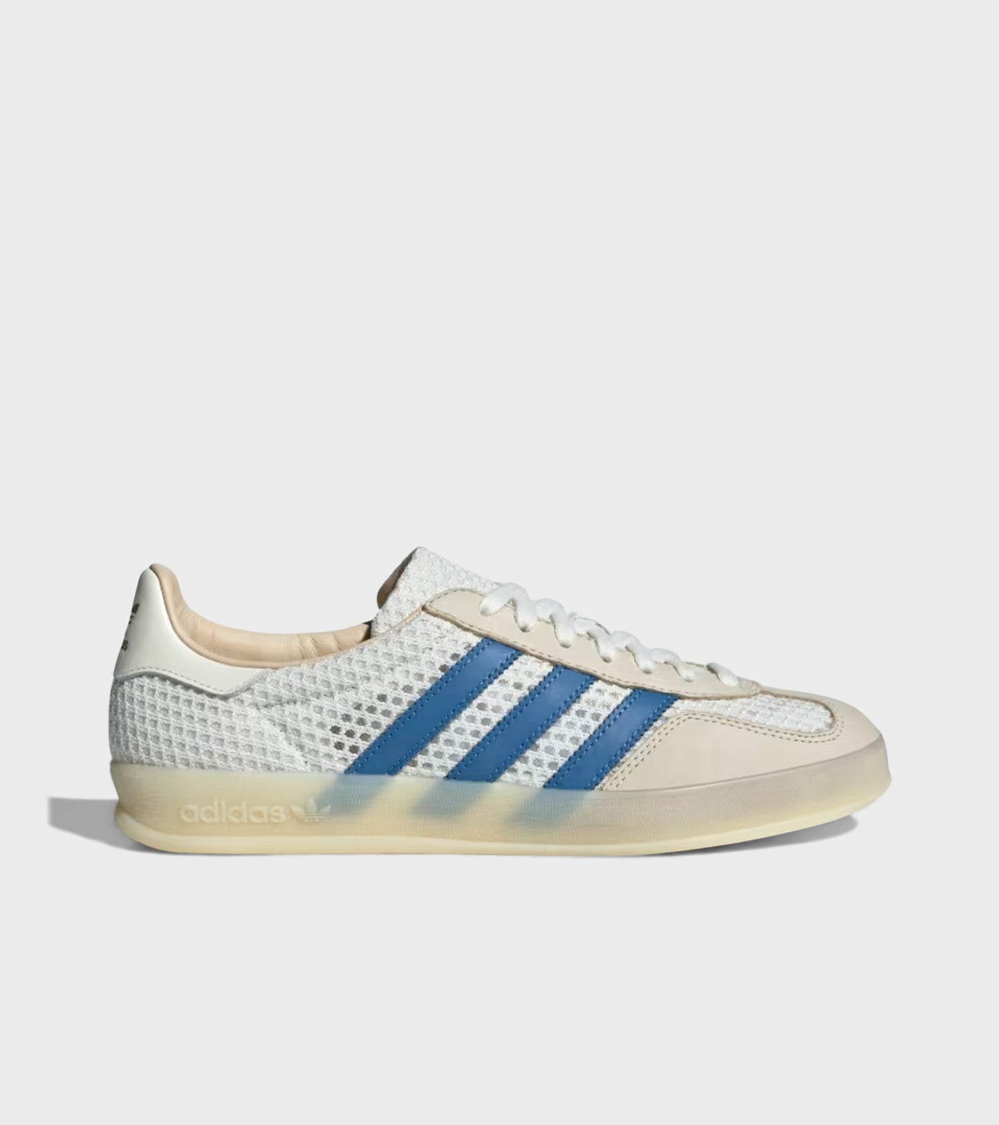 Gazelle Indoor Off-white/Focus Blue/Warm Vanilla
