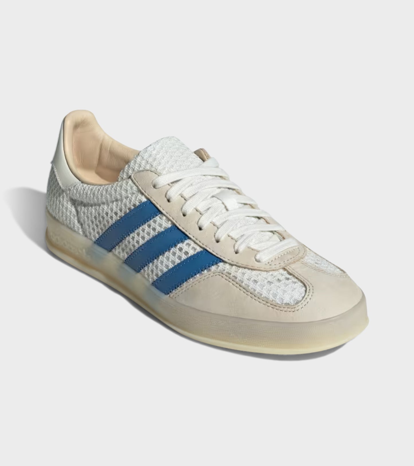 Gazelle Indoor Off-white/Focus Blue/Warm Vanilla