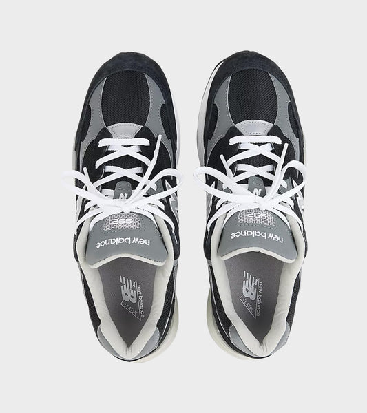 U992BK Black/Grey/Silver Metallic