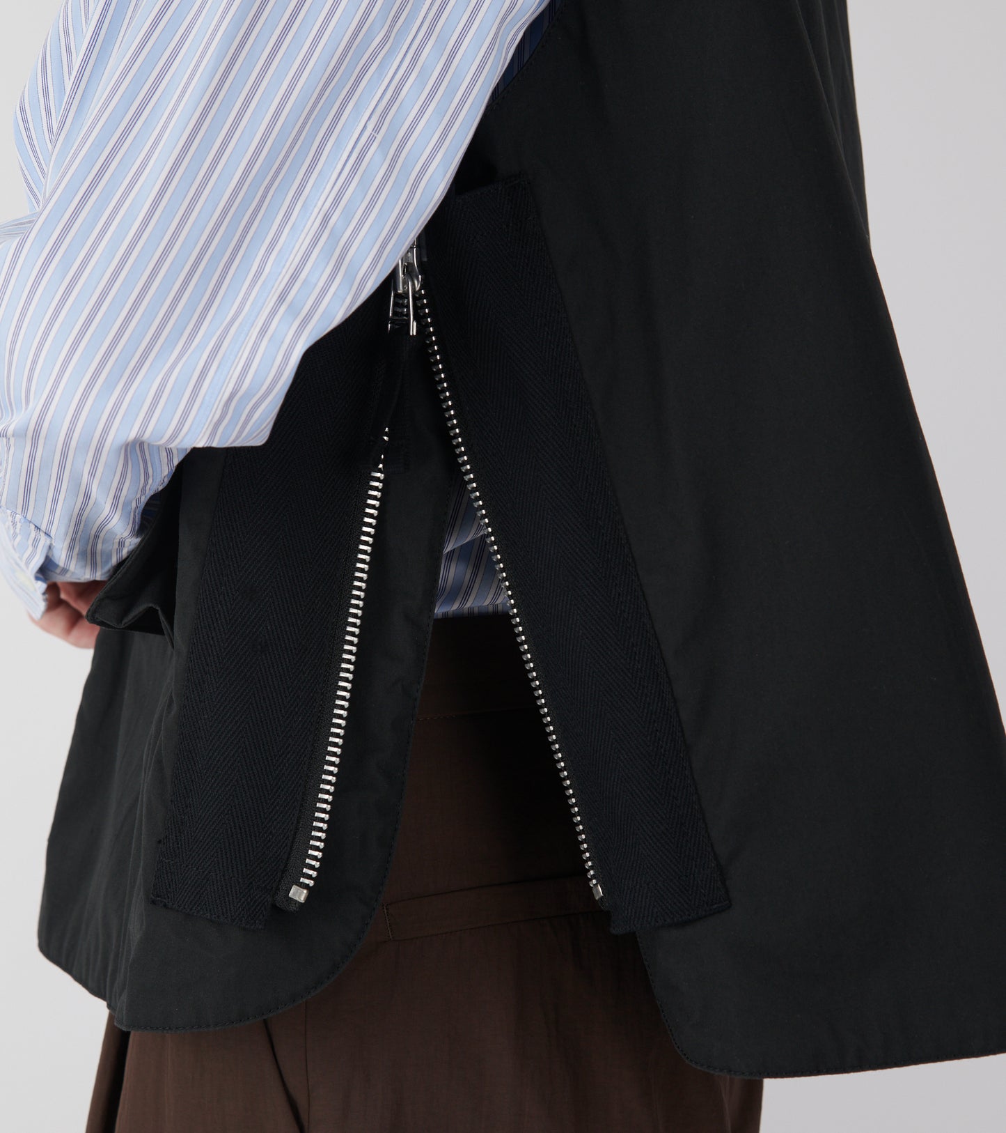 Cotton Vest with Zippers Black