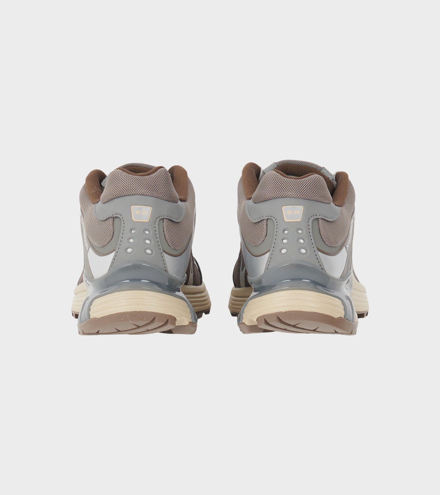 XT-Whisper Falcon/Pewter/White Pepper