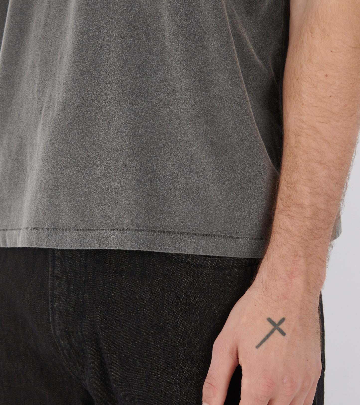 New Tee Washed Graphite