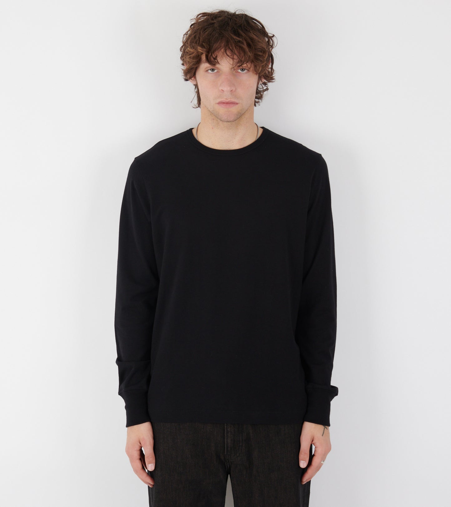 2M15 Crewneck Longsleeve Deep Black