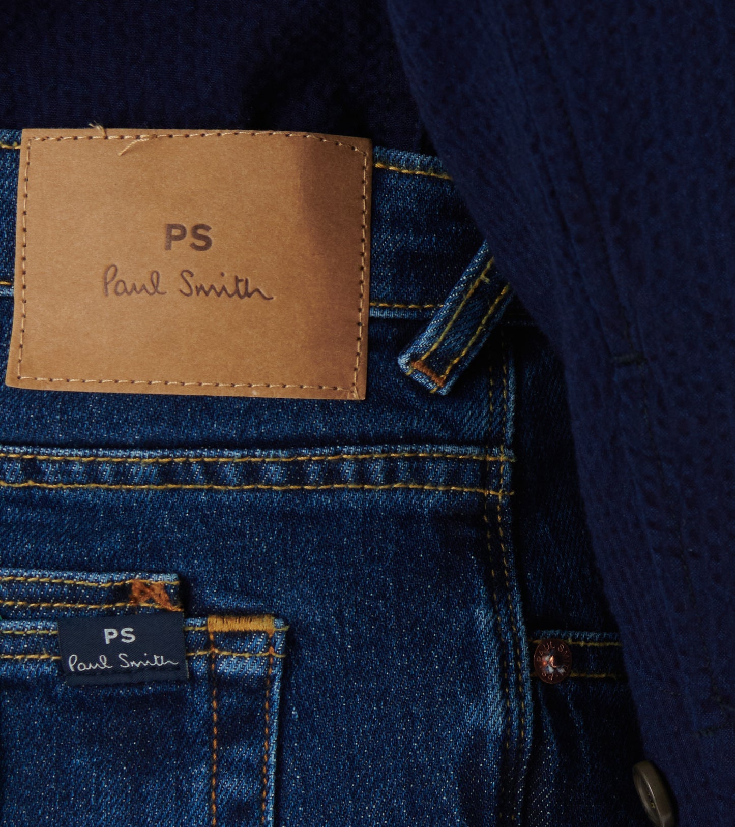 Relaxed Taper Fit Jeans Blue