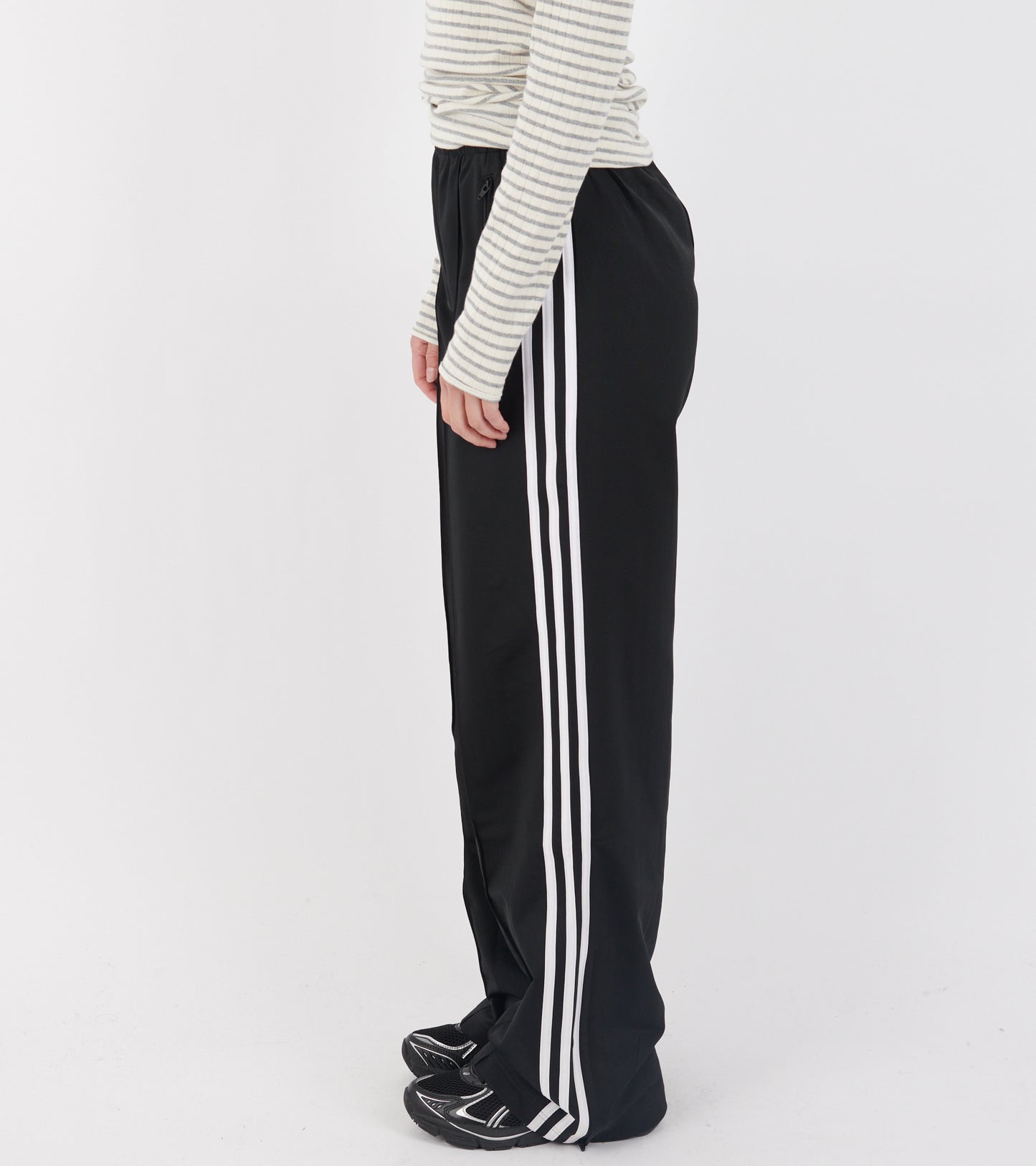 Firebird Loose Track Pants Black/White