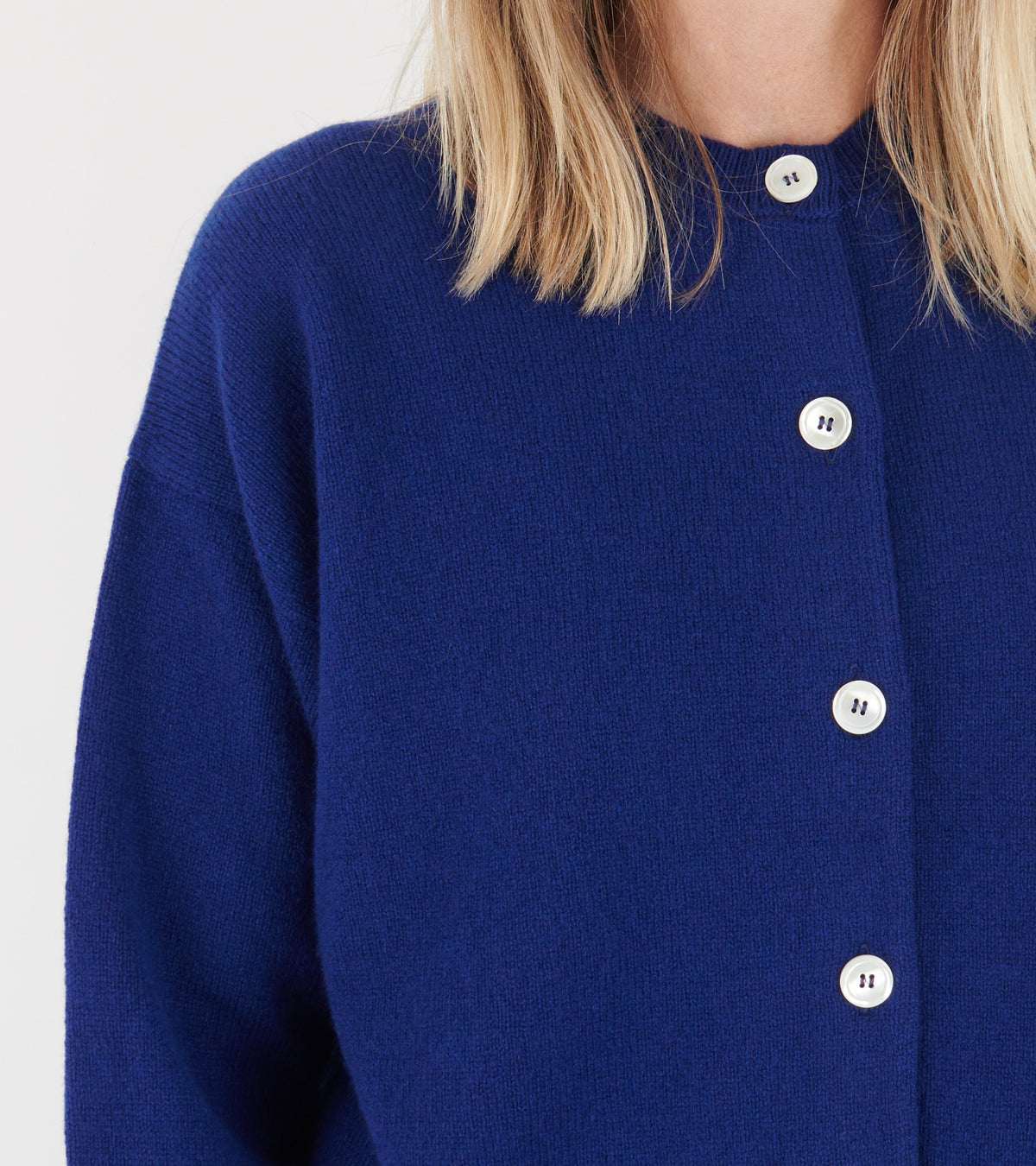 Ada Crewneck Cardigan Smalt Blue