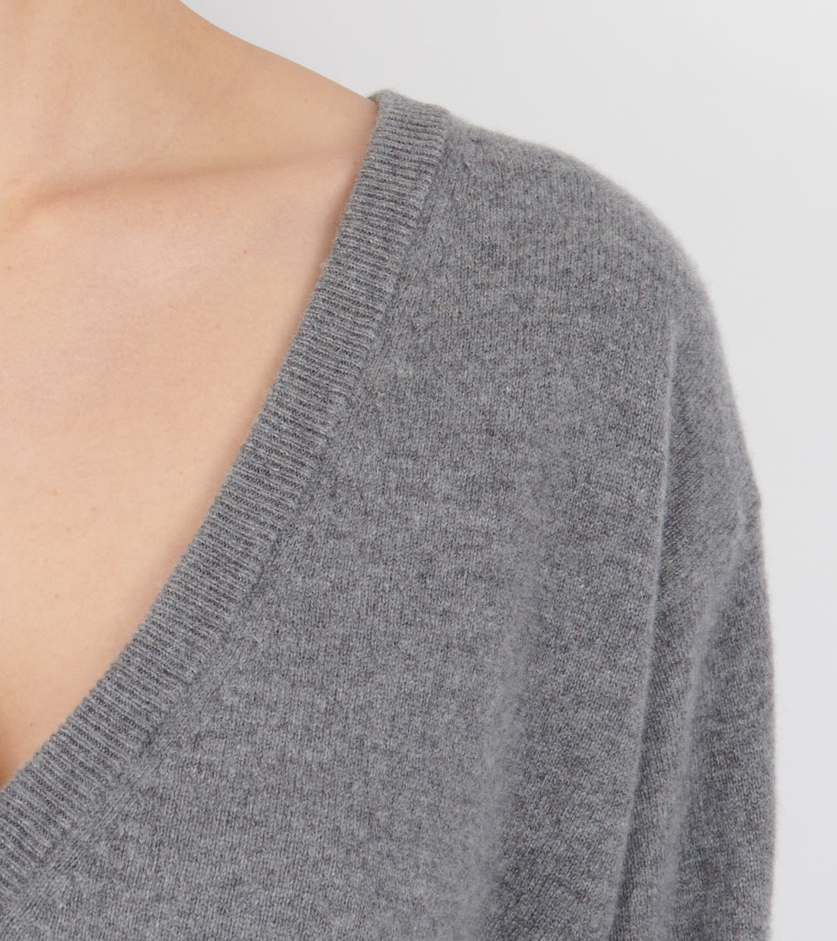 Bellis Knit Grey