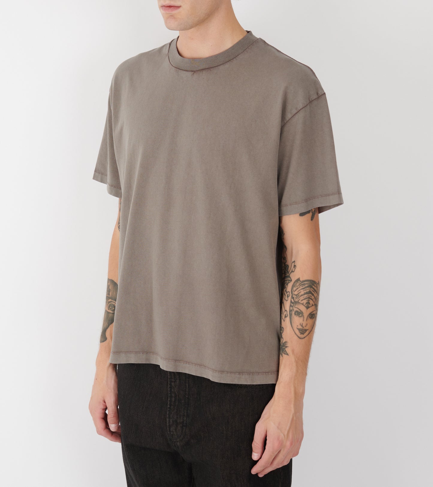 Back Logo Box Tee Earth Brown