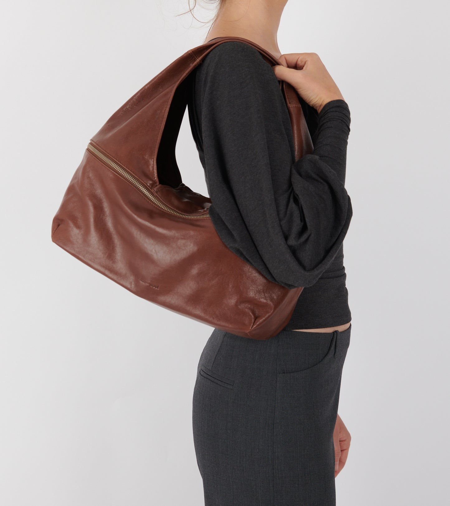 Riba Zip Bag Brown