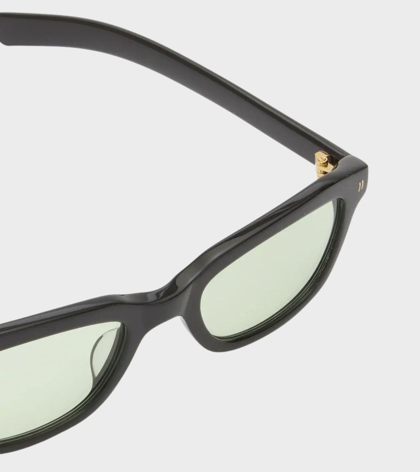 Clint Solid Brown/Chill Out Green Lens