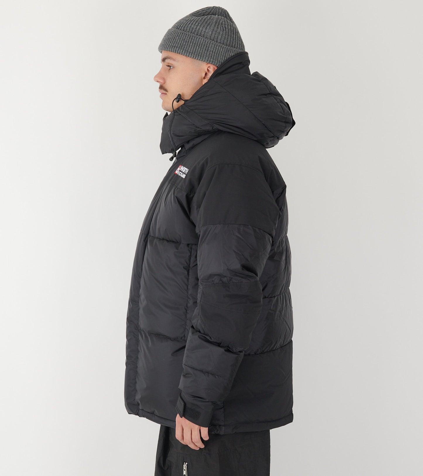 Tindur Gore-Tex Down Jacket Black