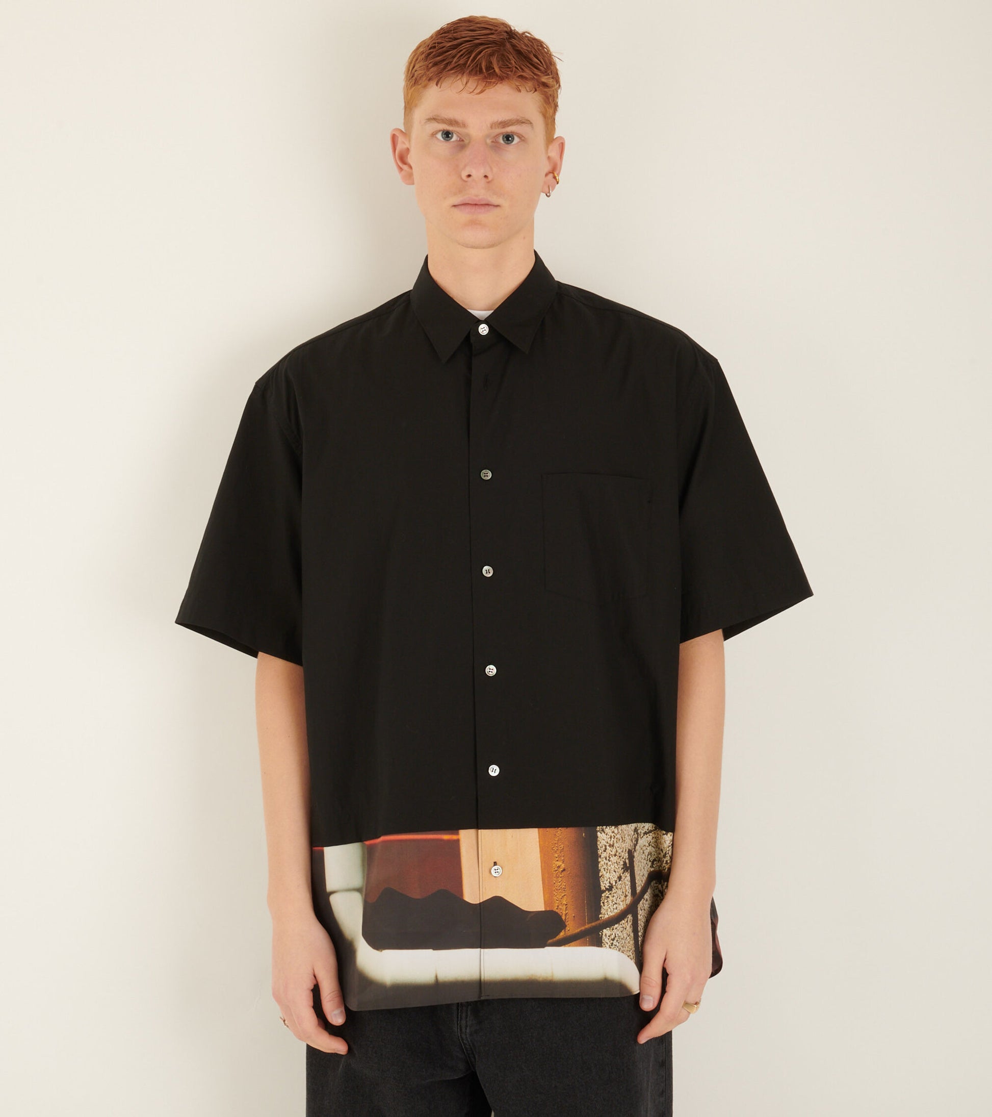S/S Boxy Print Shirt Black