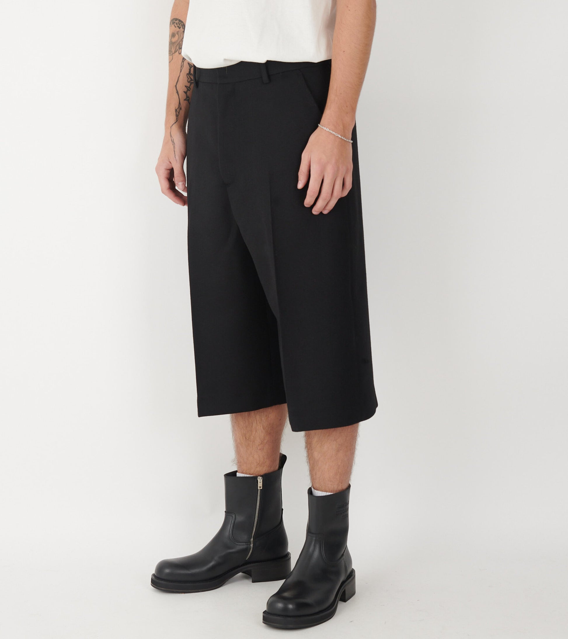 Tailored Wool Shorts Black