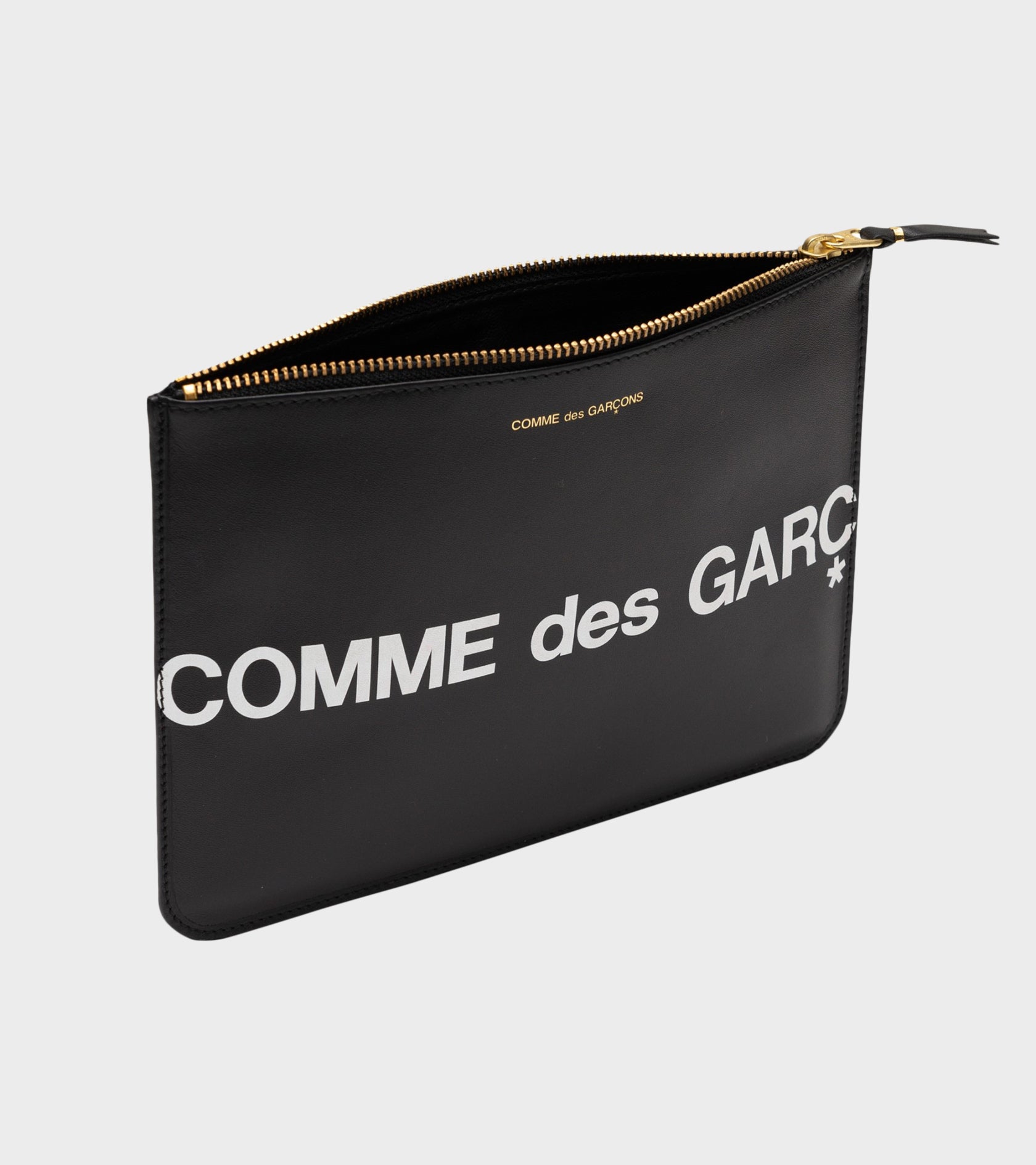 Clutch Huge Logo Black