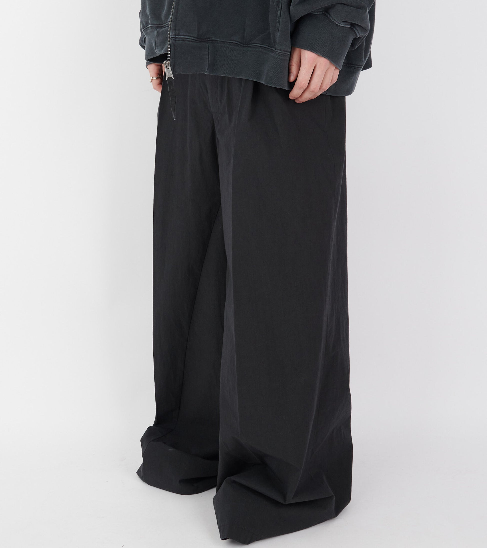 Pleat Trousers Black