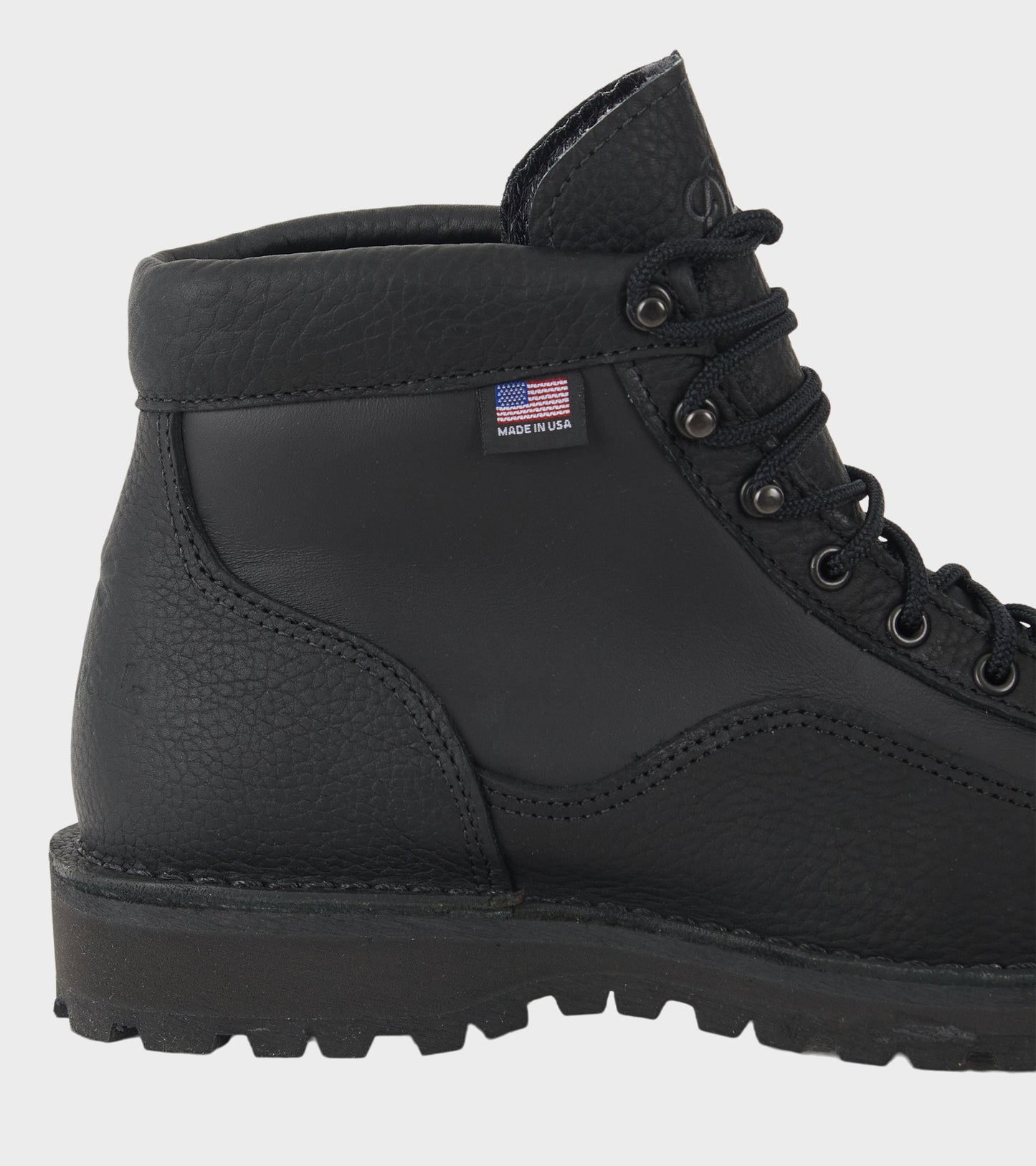 X Snow Peak Boots Black