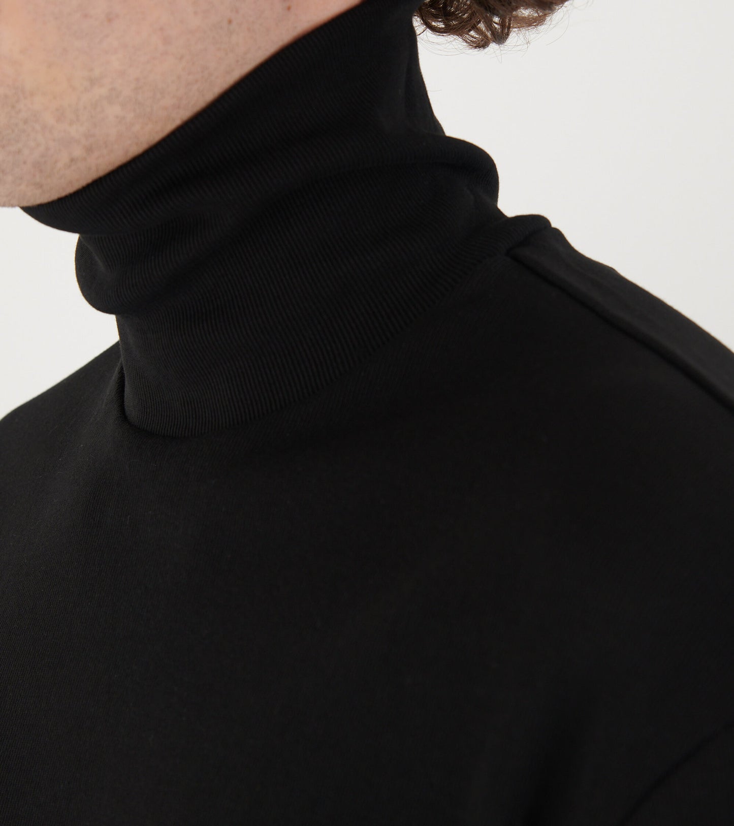 Slim Fit Turtle Neck T-shirt Black
