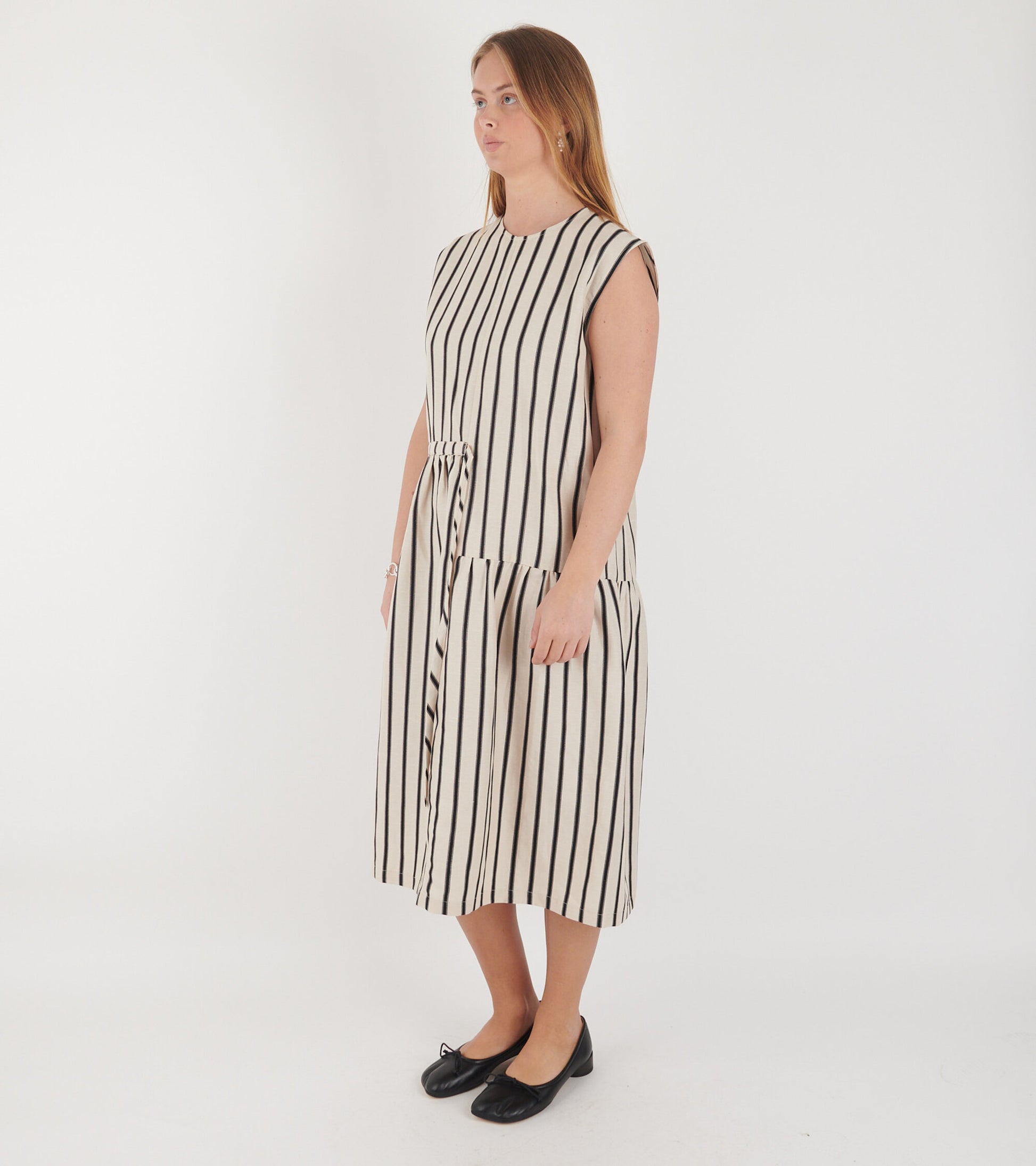 Mismatch Dress Creme Black Stripe
