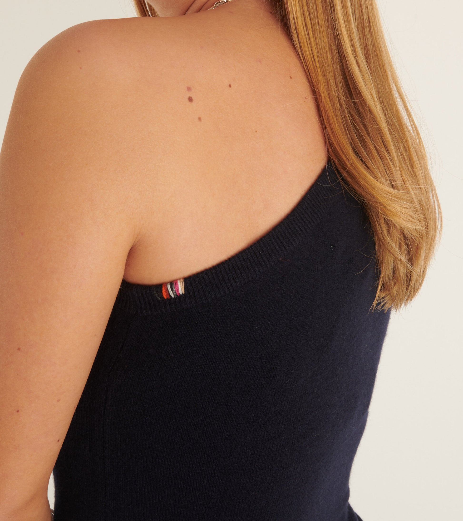 301 Swan Navy