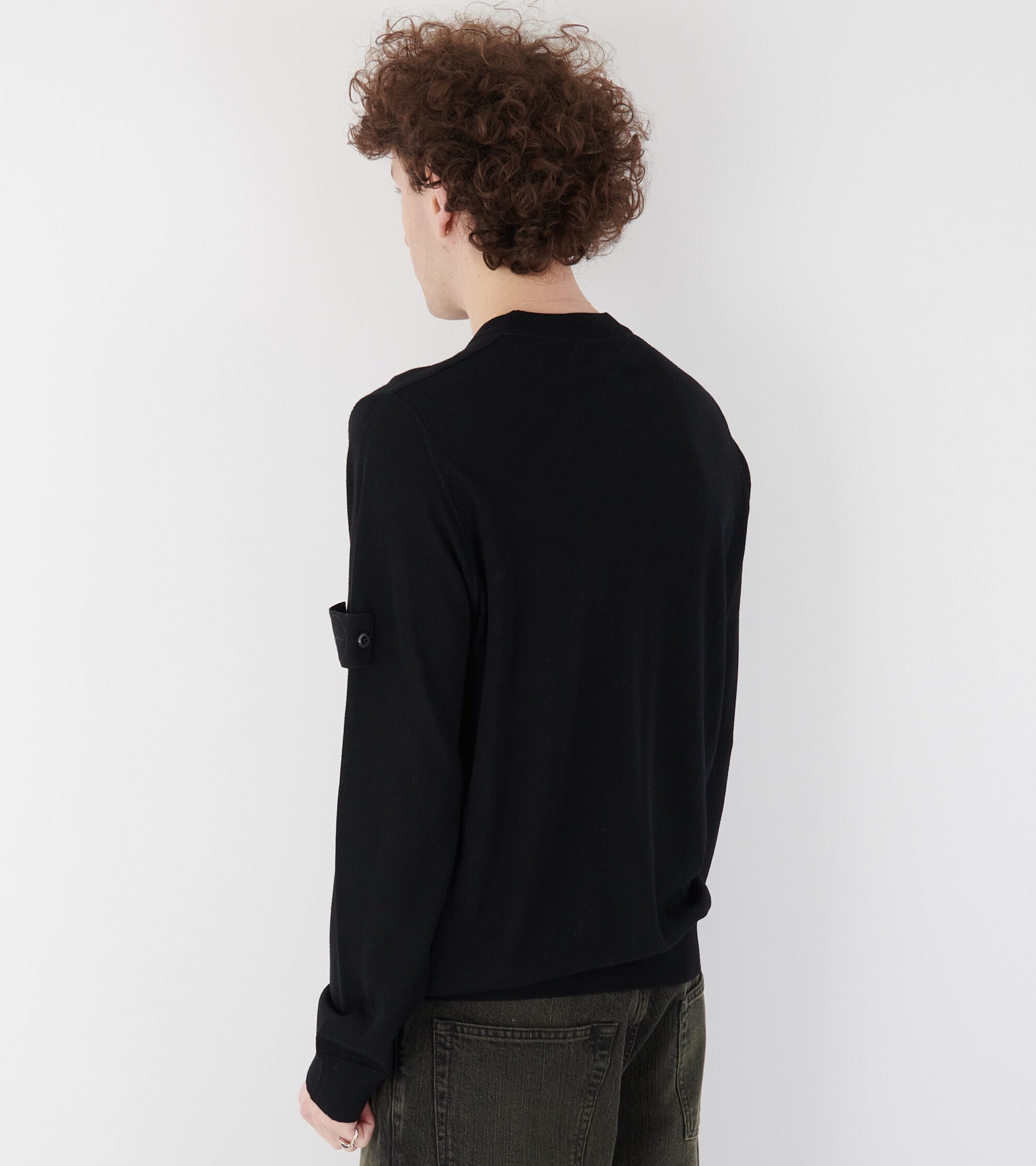 Ghost Lightweight Wool Knit Black