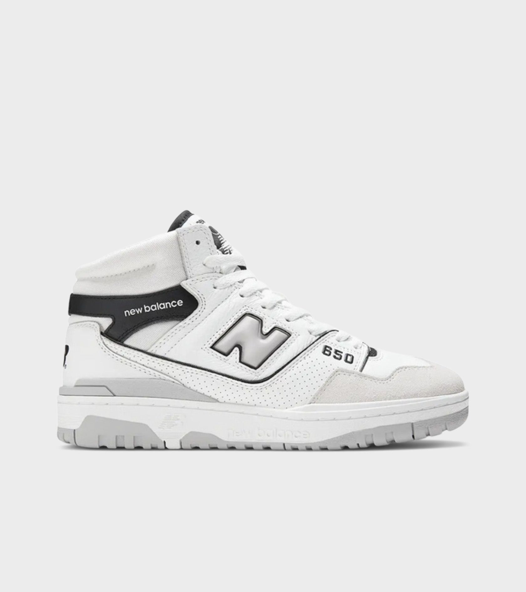BB650RWH White/Black