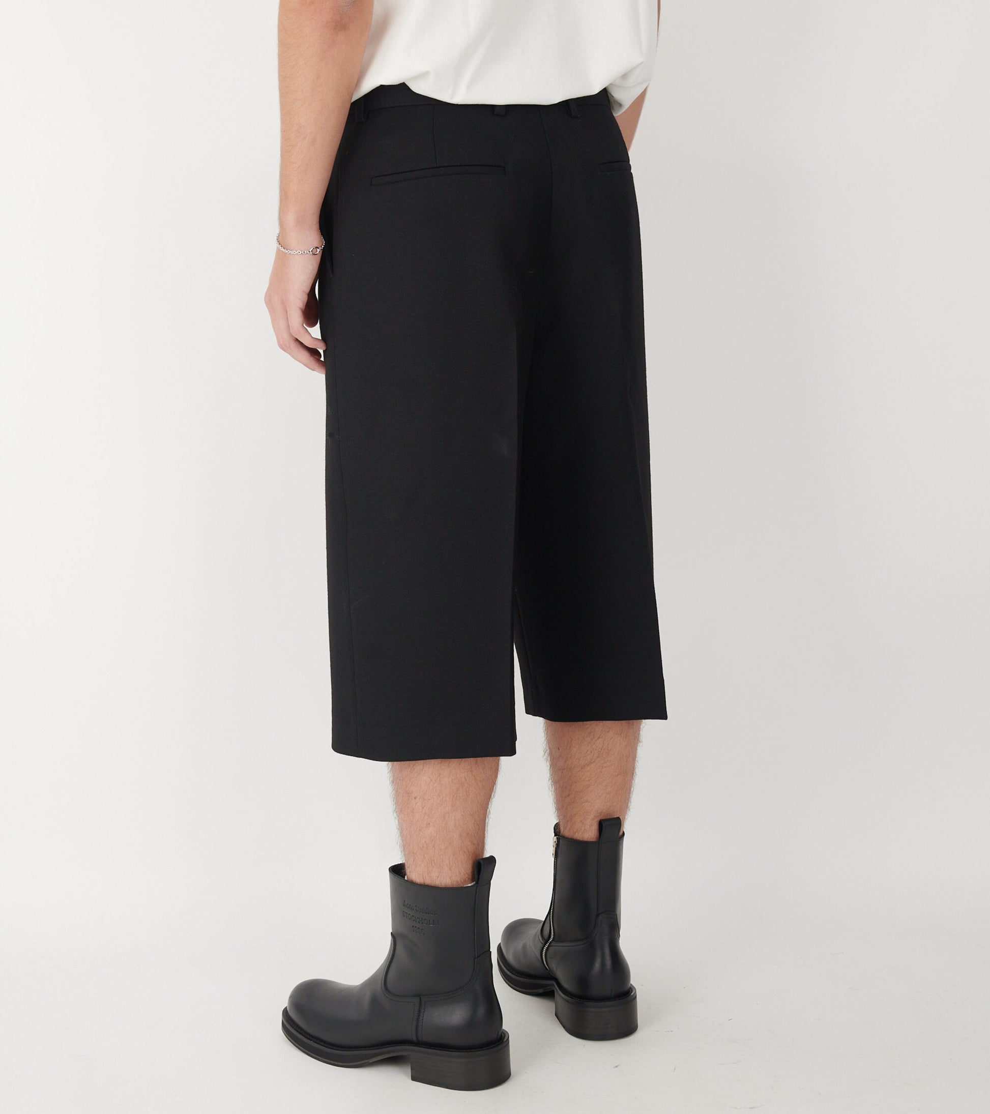 Tailored Wool Shorts Black