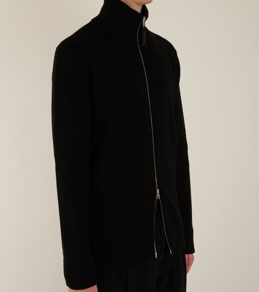 Four Stitching Zip Knit Black