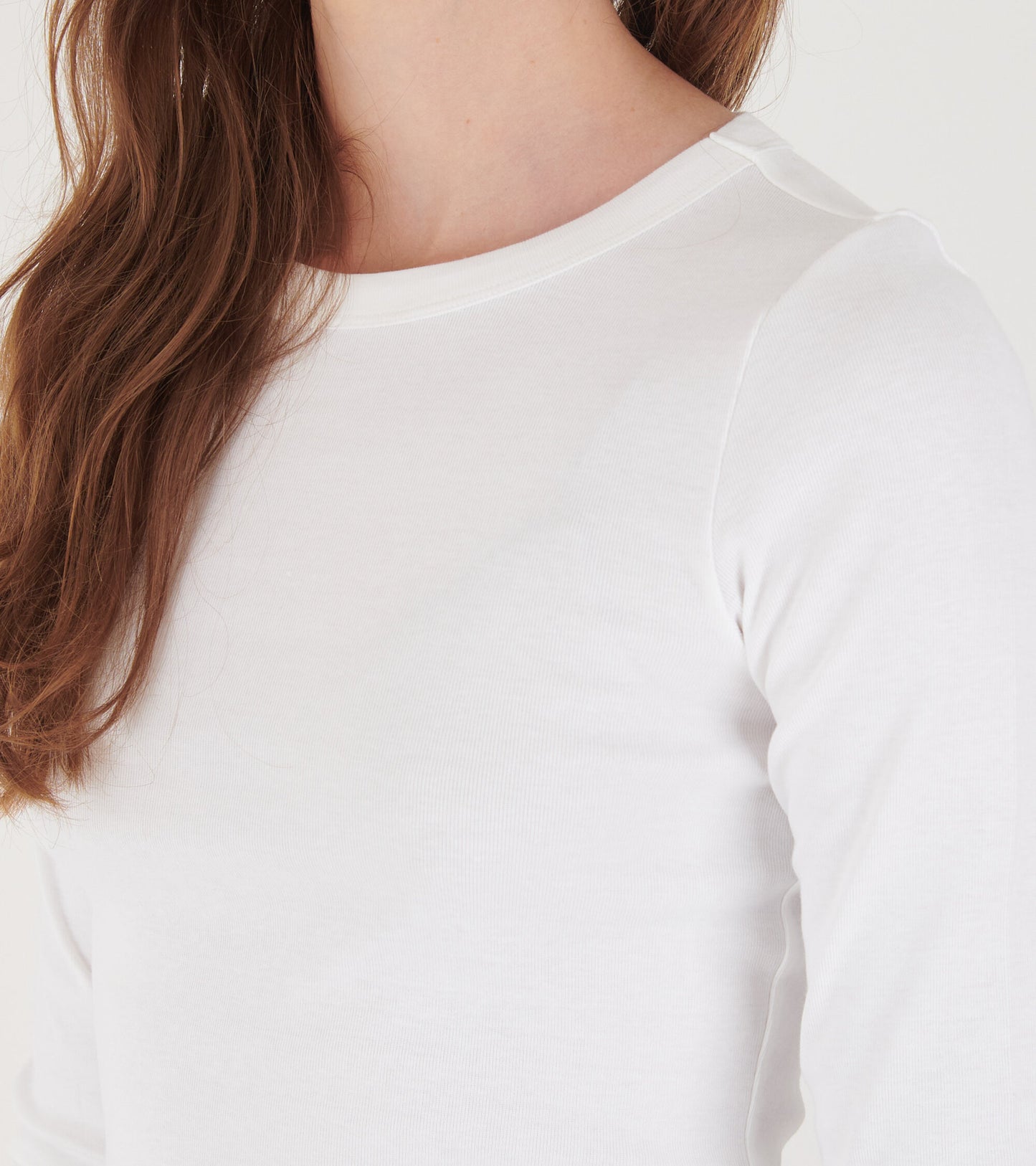 Max Tee White