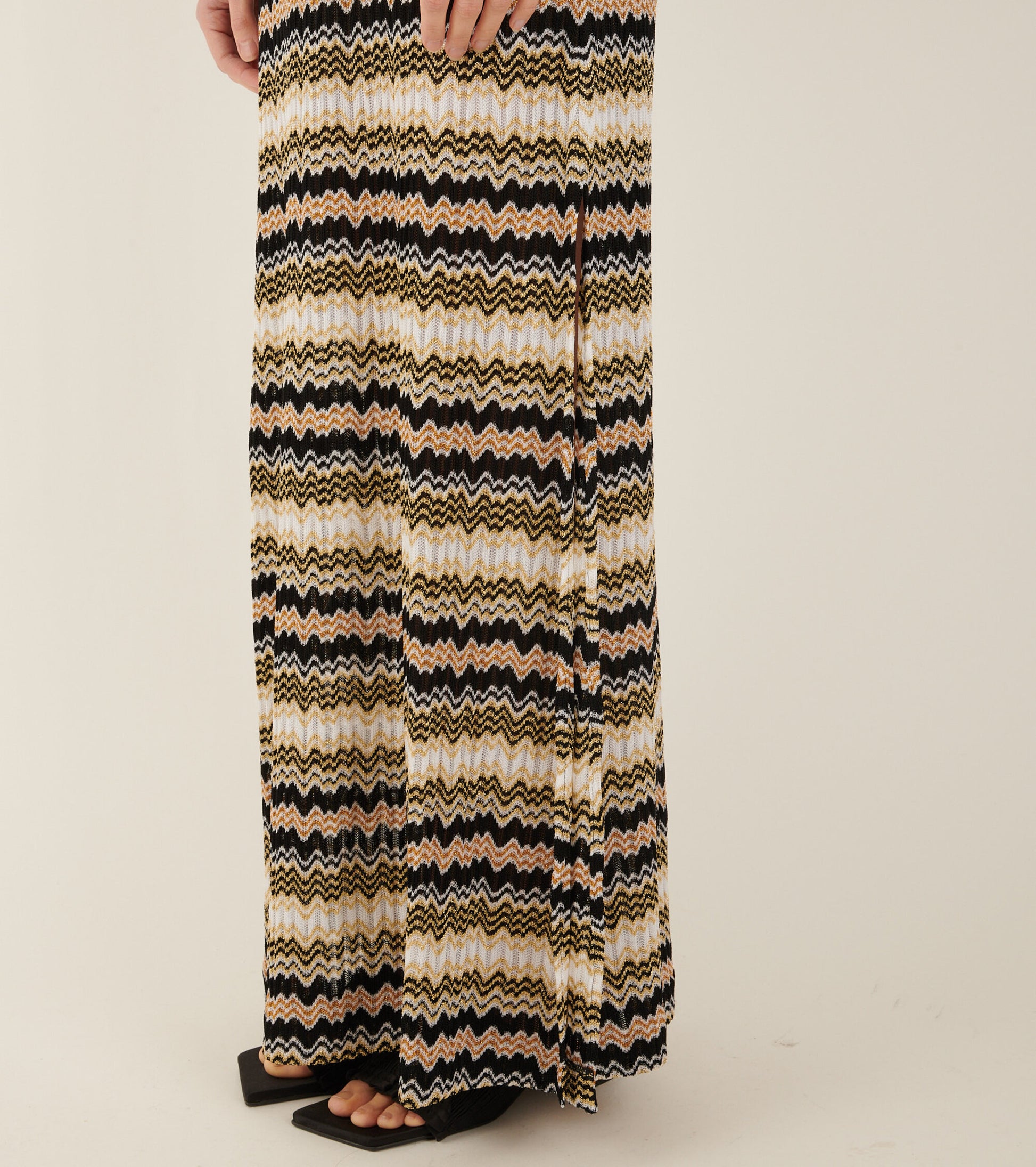 Long Lurex Dress Gold/White/Black