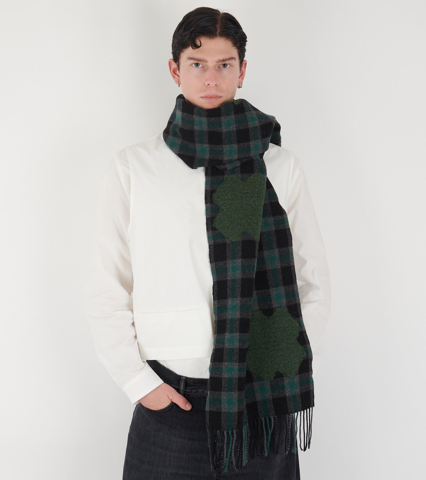 Cross Wool Scarf Olive Grid Cross