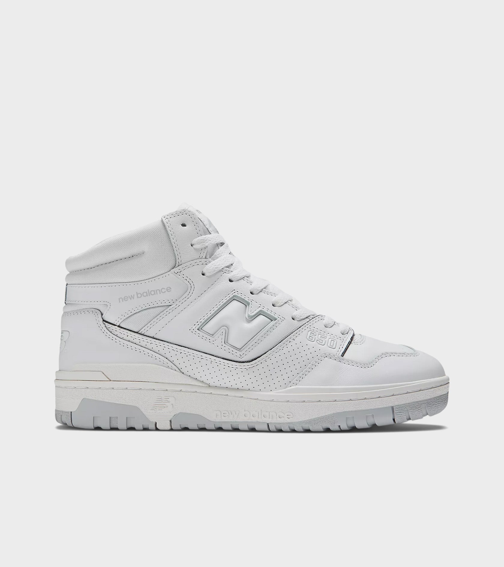 BB650RWW White