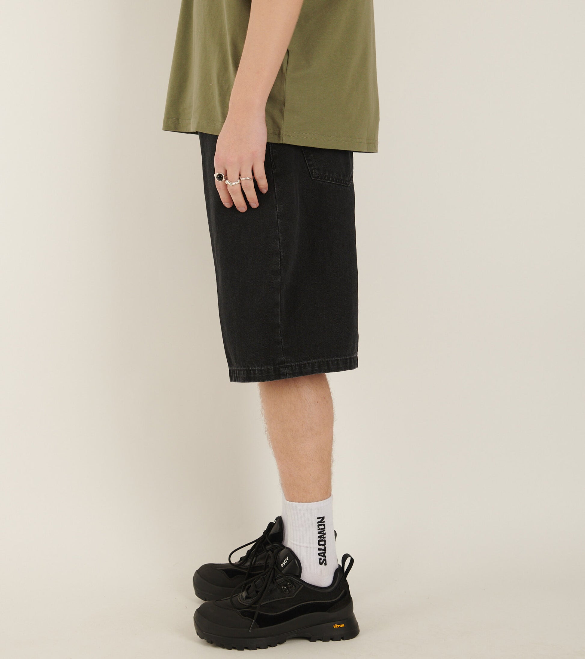 Landon Shorts Stone Washed Black