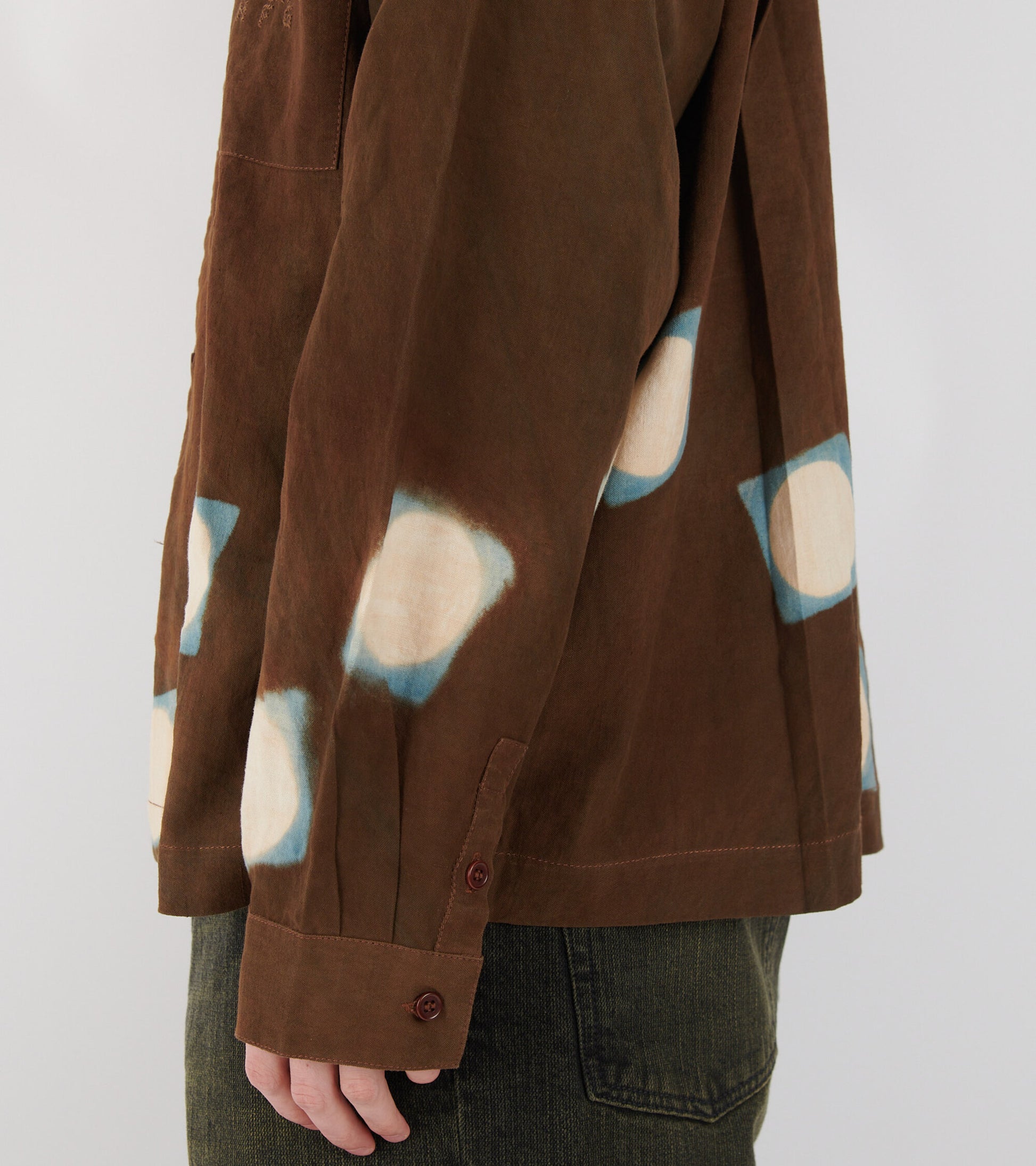 Greetings Shirt L/S Brown Lunar