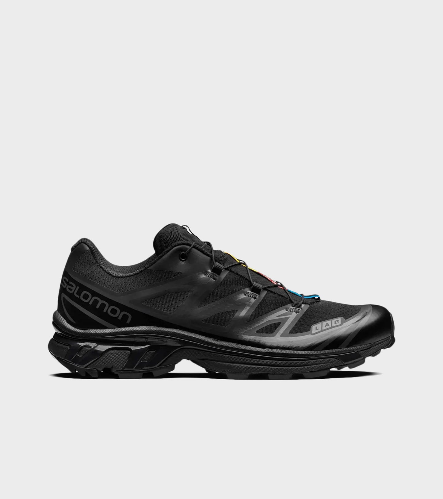 XT-6 Black/Black/Phantom