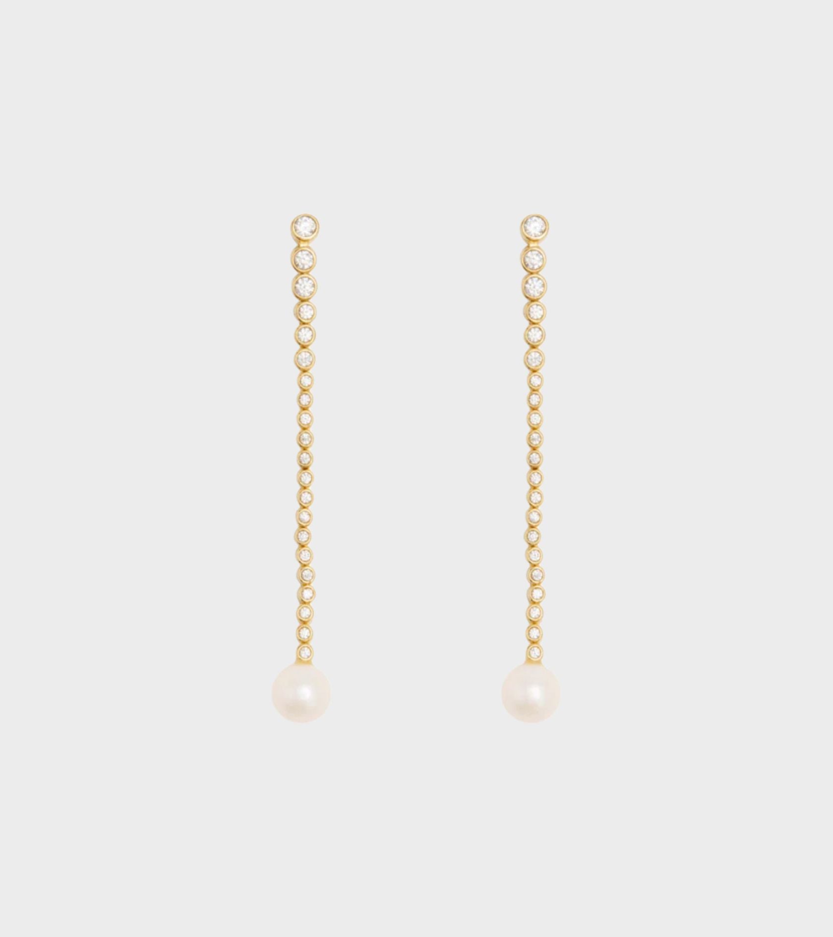 Odile Chandelier Earrings Gold