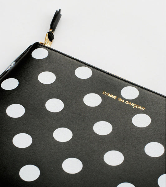 Dots Clutch Black/White