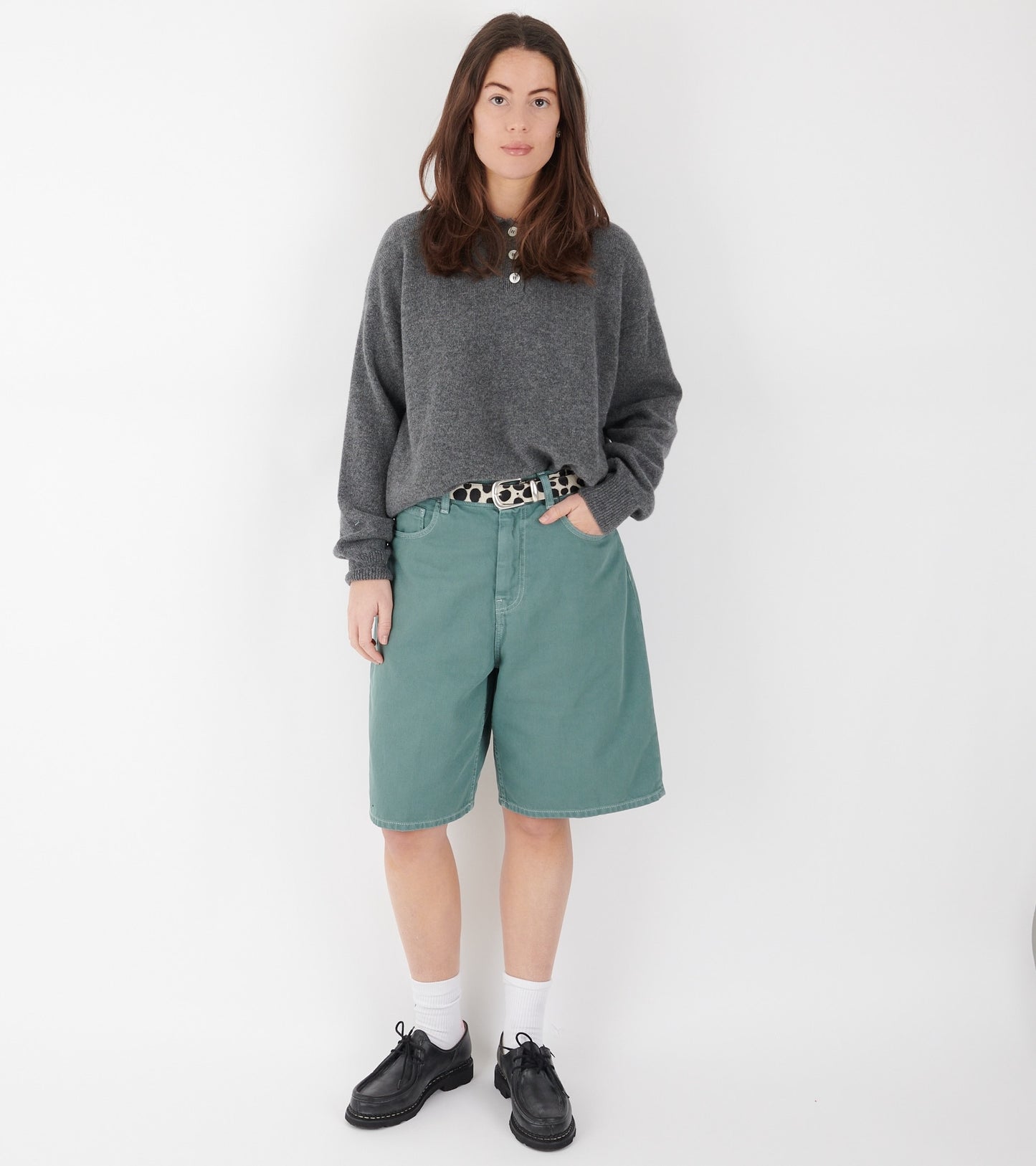 W Brandon Shorts Silver Pine Stone Dyed