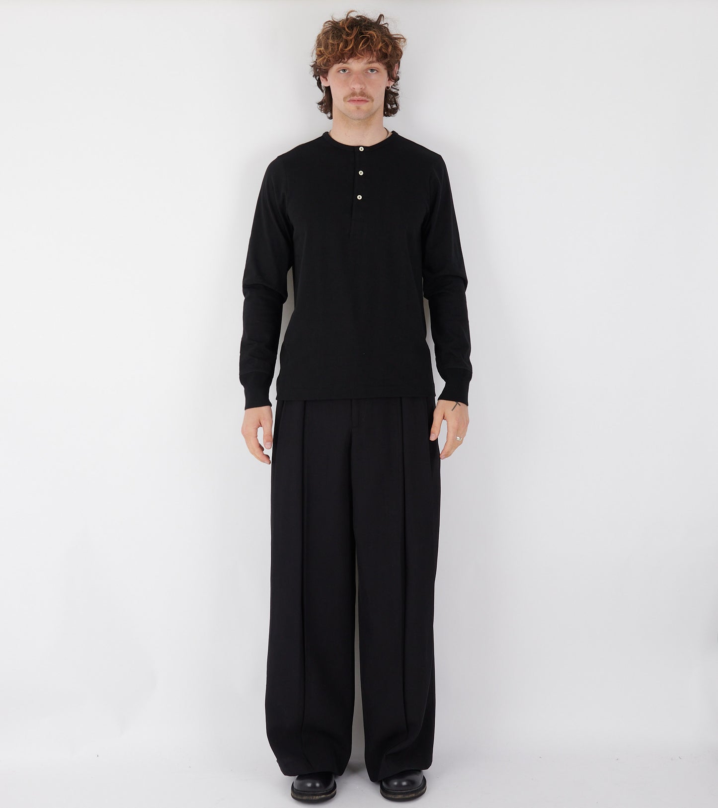 206 Men's Loopwheeled Henley Shirt Deep Black